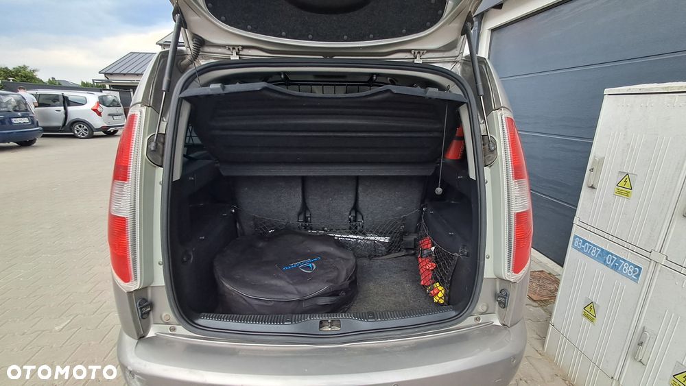Skoda Roomster 1.4 16V - 9