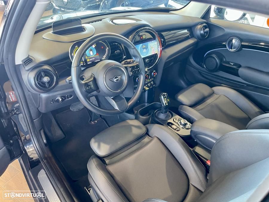 MINI 3 Portas Cooper SE Premium Classic - 11