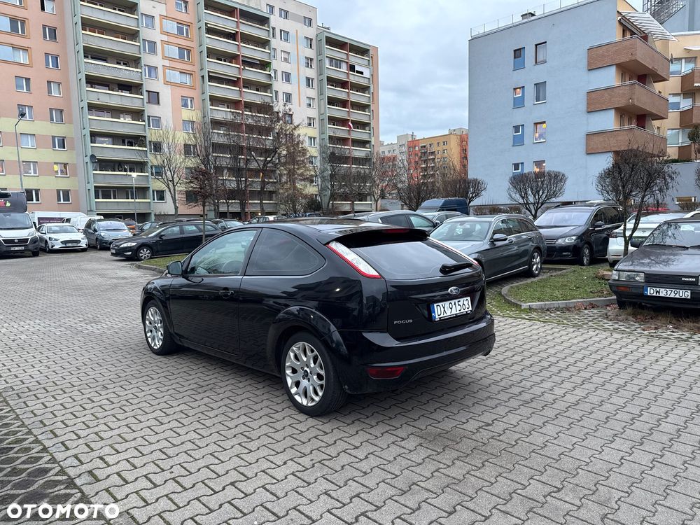 Ford Focus 1.6 16V Sport - 6