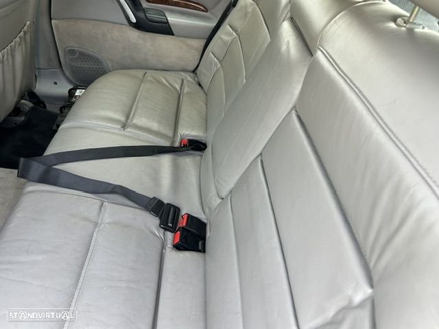 Opel Omega Caravan 2.5i V6 CD - 23