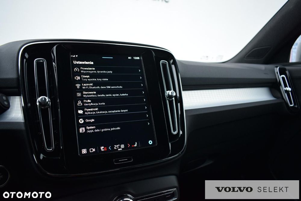 Volvo XC 40 - 26