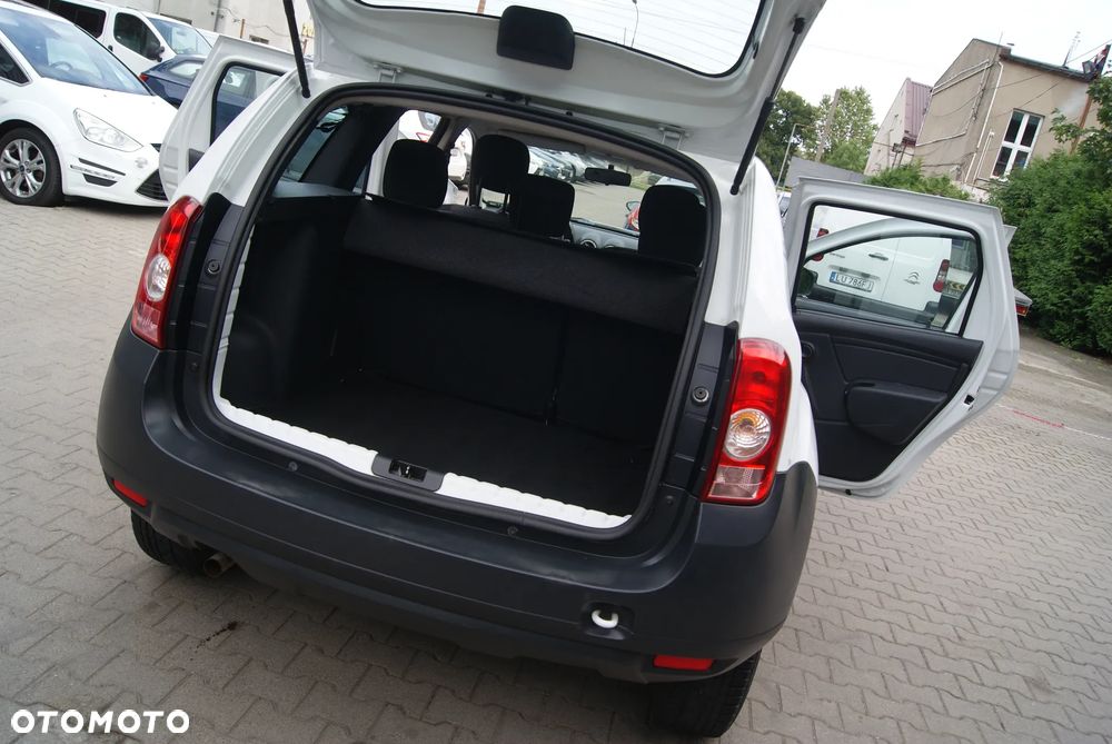 Dacia Duster 1.6 - 8