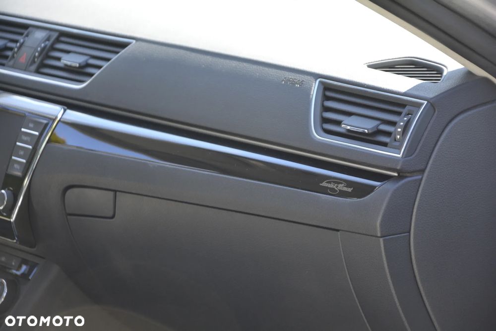 Skoda Superb 2.0 TSI 4x4 L&K DSG - 30