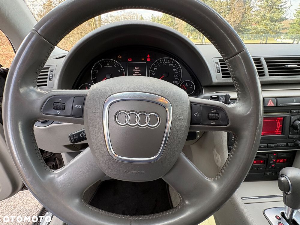 Audi A4 Avant 1.8T Multitronic - 21