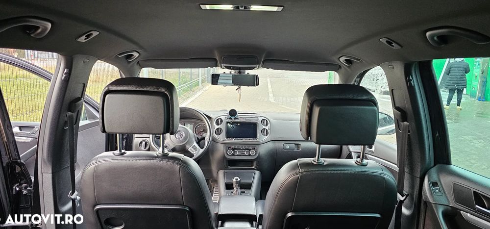 Volkswagen Tiguan - 4