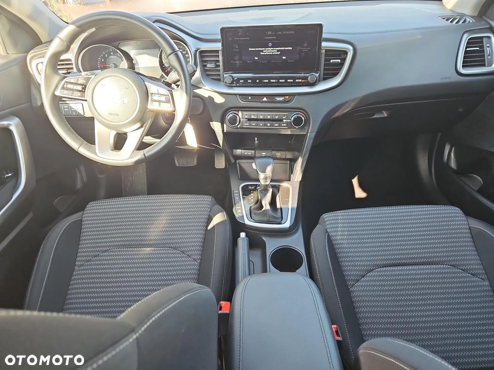 Kia Ceed 1.5 T-GDI M DCT - 10