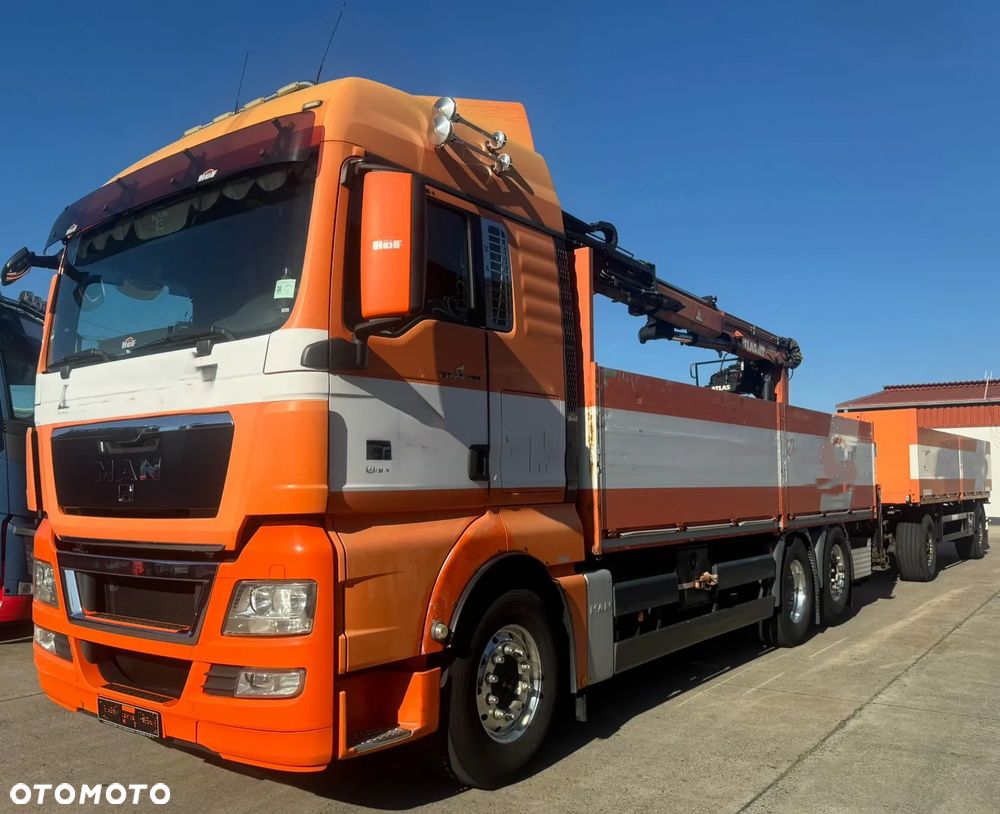 MAN TGX 26.480 • HDS Atlas 145.2 •Oś podnoszona i skrętna 426 tys. km - Zestaw z przyczepą Schwarzmüller Oś przednia – resory piórowe, tylna – pneumatyka • - 6