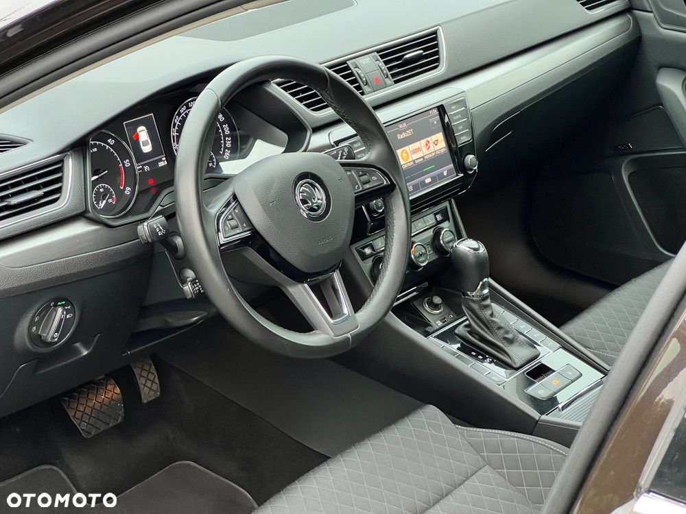 Skoda Superb 1.6 TDI Style DSG - 14