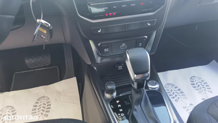SsangYong Tivoli - 27