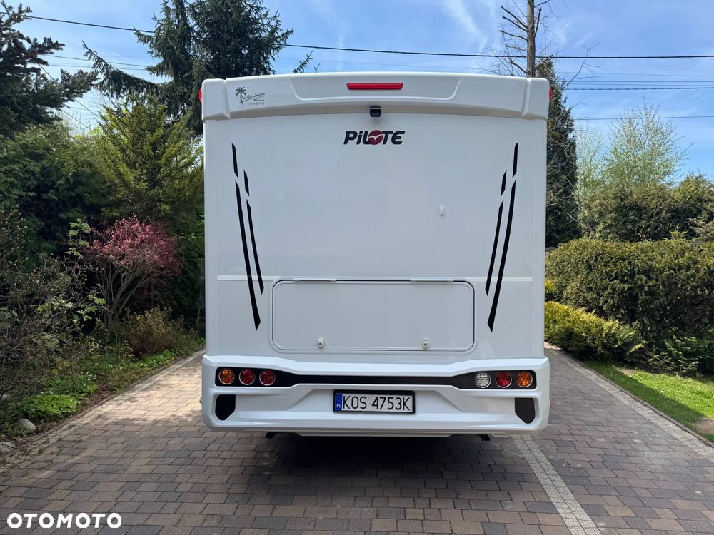 PILOTE Aventure P736 / Bavaria - 7