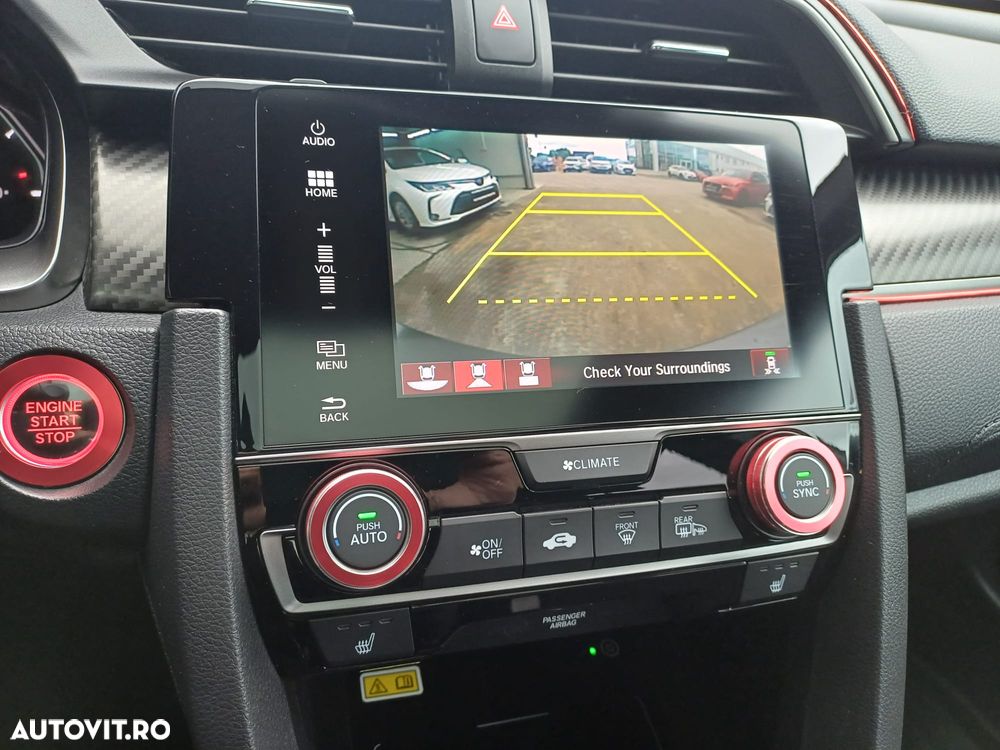 Honda Civic 1.5 VTEC Turbo CVT Sport Plus - 18