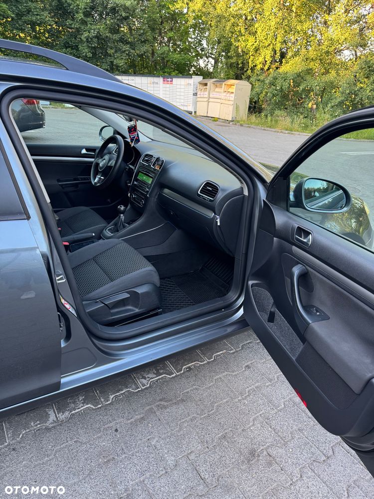 Volkswagen Golf 1.6 TDI Comfortline - 15