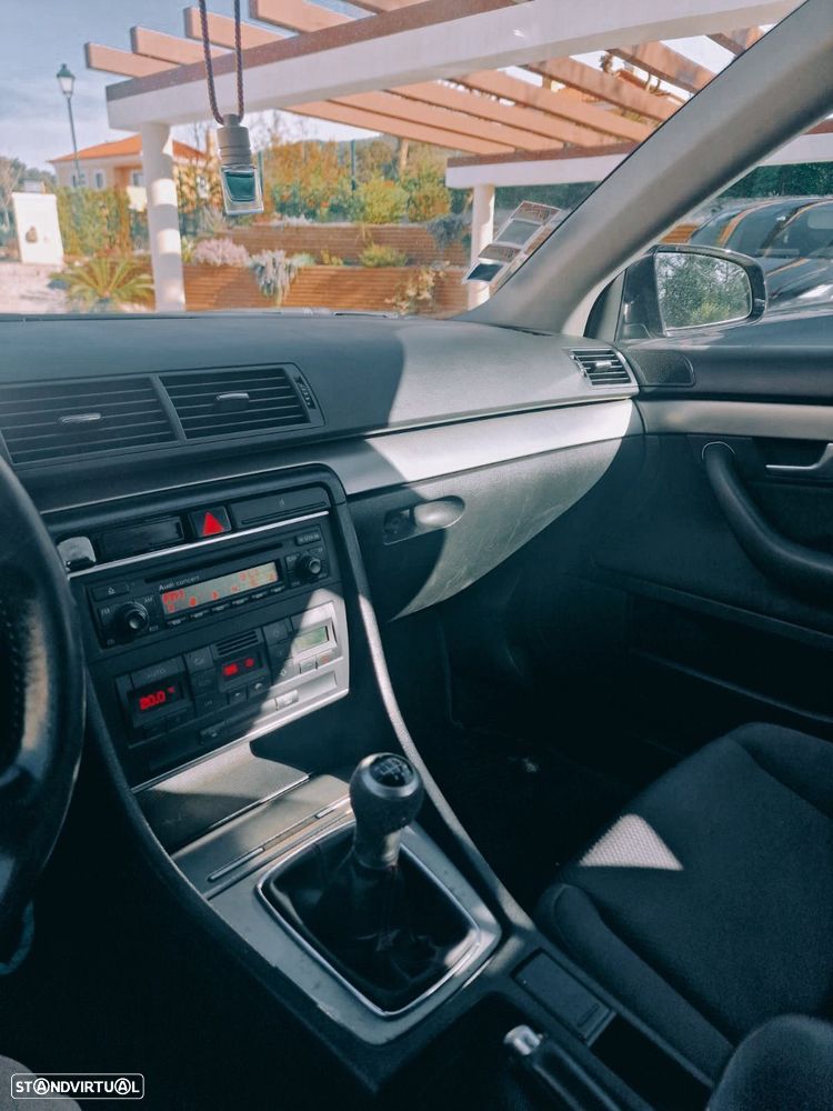 Audi A4 Avant 1.9 TDI m6 - 7