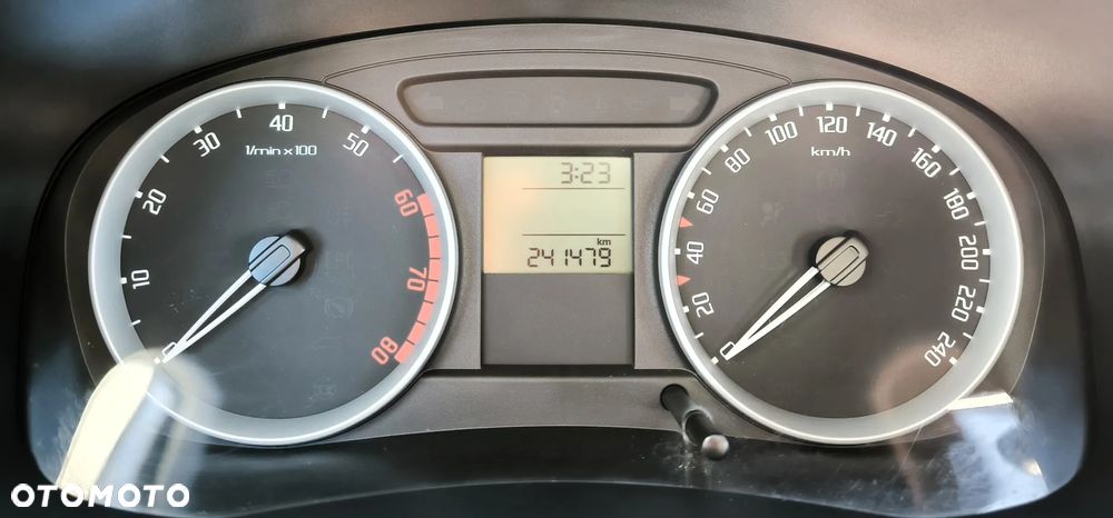 Skoda Fabia 1.4 16V Ambition - 6