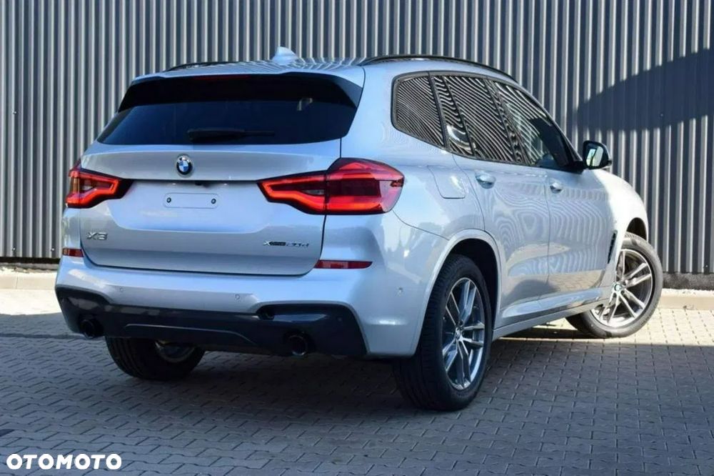 BMW X3 xDrive20d - 4