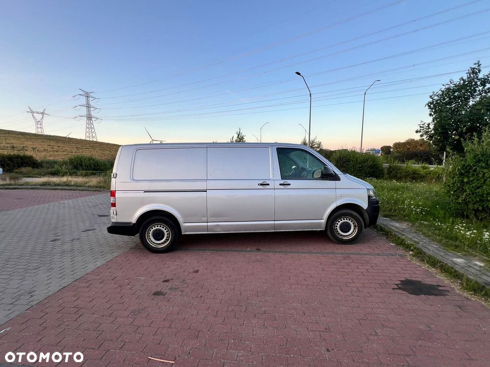 Volkswagen Transporter T5 Long Lift - 10