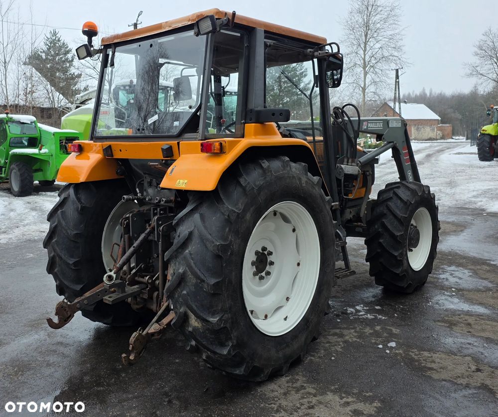 Renault Ceres 335 - 3