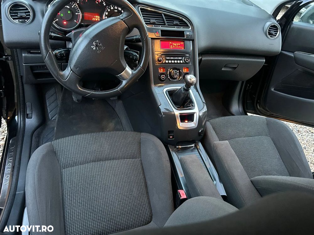 Peugeot 5008 - 6