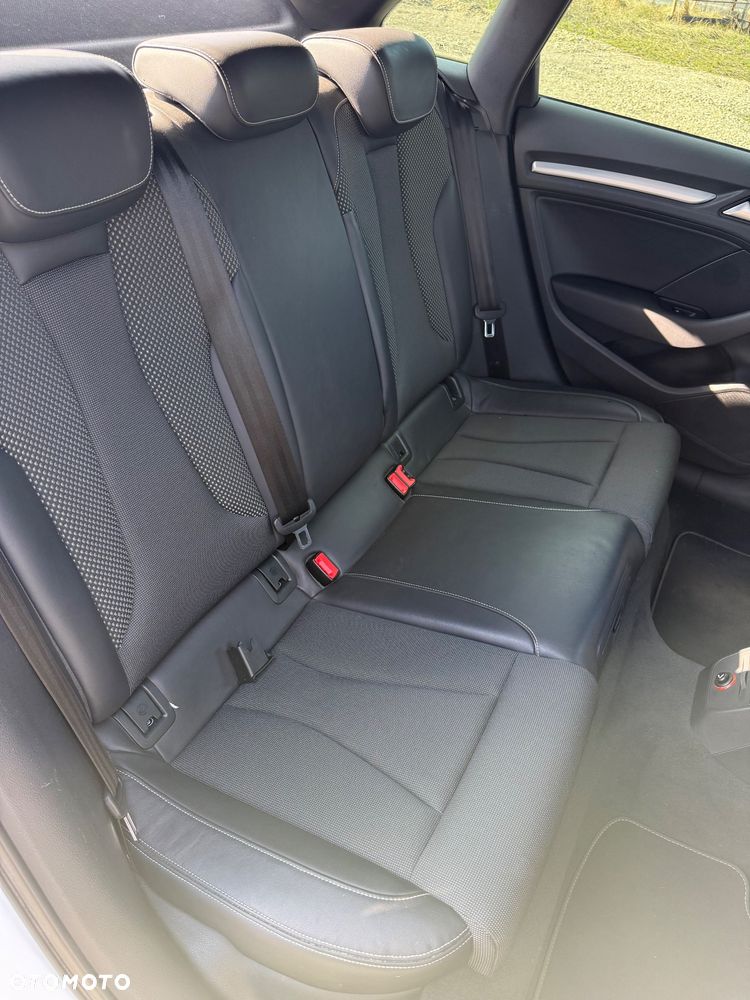 Audi A3 Sportback 1.4 TFSI Ambition S tronic - 19