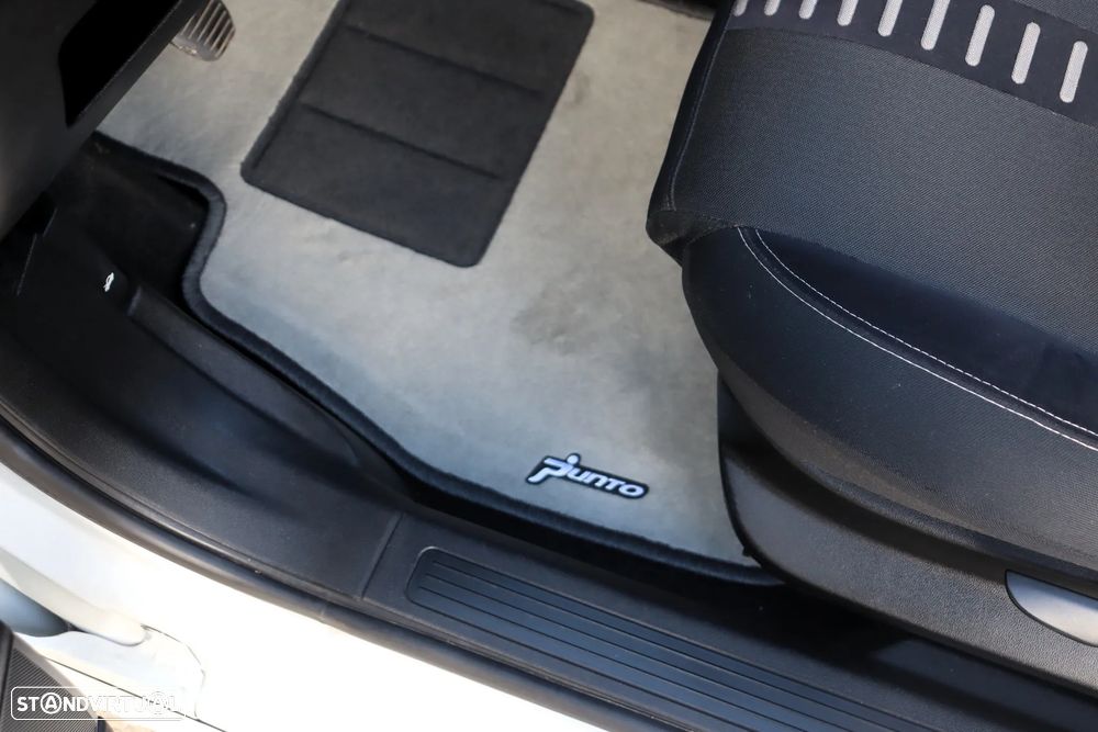 Fiat Grande Punto 1.3 M-Jet Sport - 24