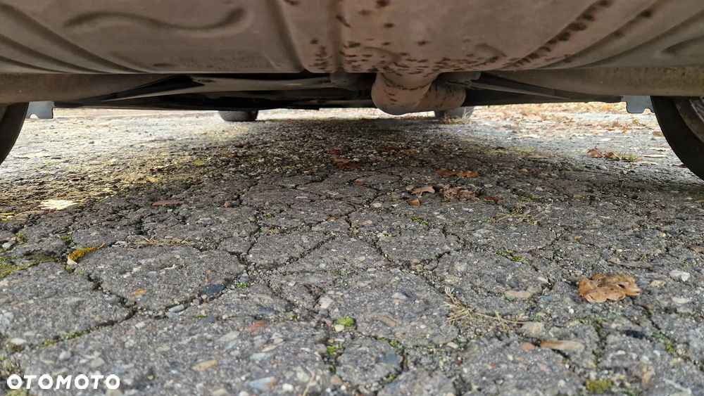 Mercedes-Benz Klasa B 200 CDI (BlueEFFICIENCY) - 9