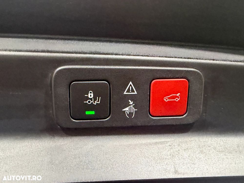 Peugeot 5008 2.0 BlueHDI s&s EAT8 GT - 22