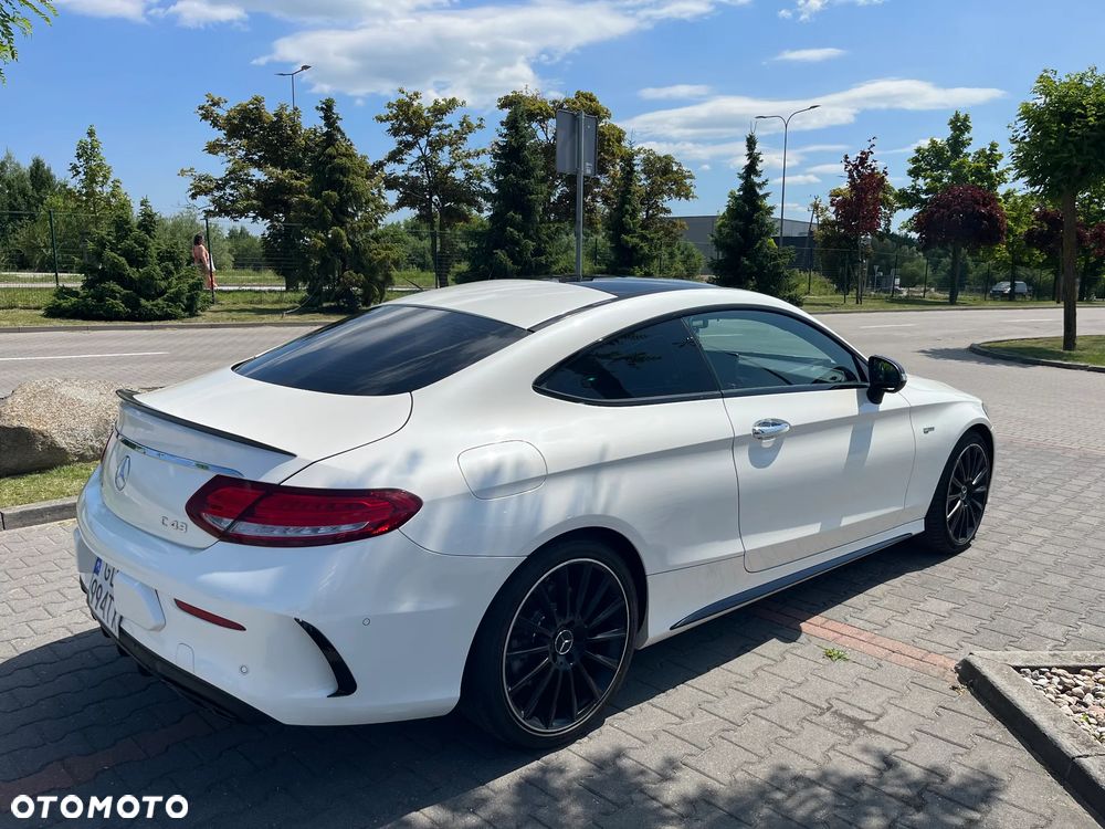 Mercedes-Benz Klasa C AMG 43 4Matic 9G-TRONIC - 4