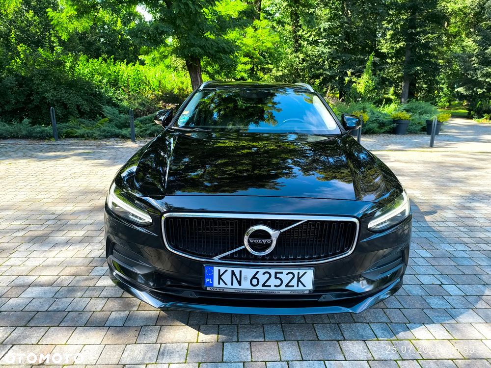 Volvo V90 D5 AWD Momentum Pro - 2