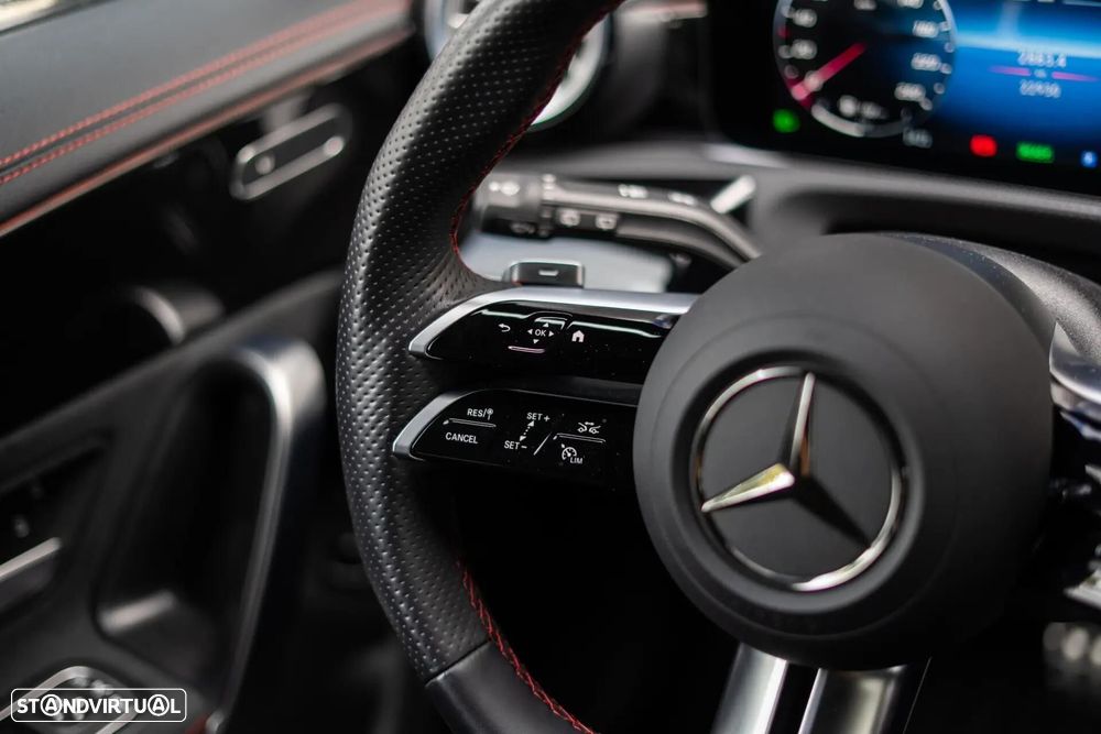 Mercedes-Benz CLA 250 e Shooting Brake AMG Line - 10