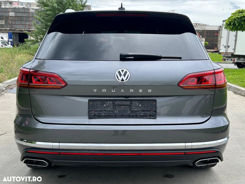 Volkswagen Touareg 3.0 V6 TDI 4Motion DPF Automatik R-Line - 28