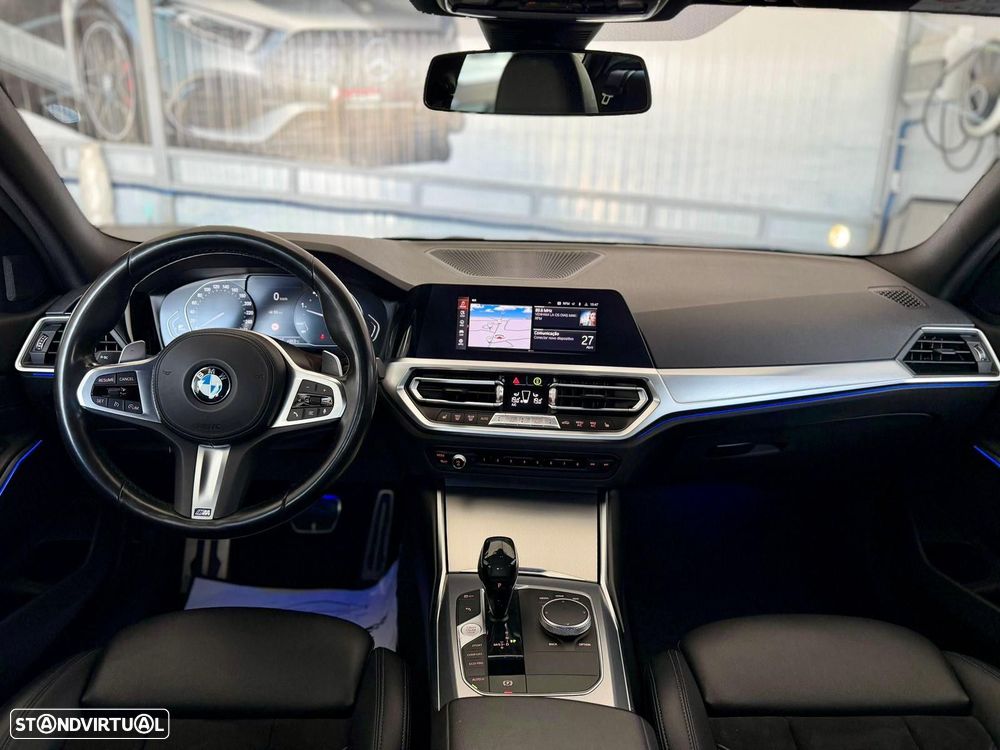 BMW 320 - 11