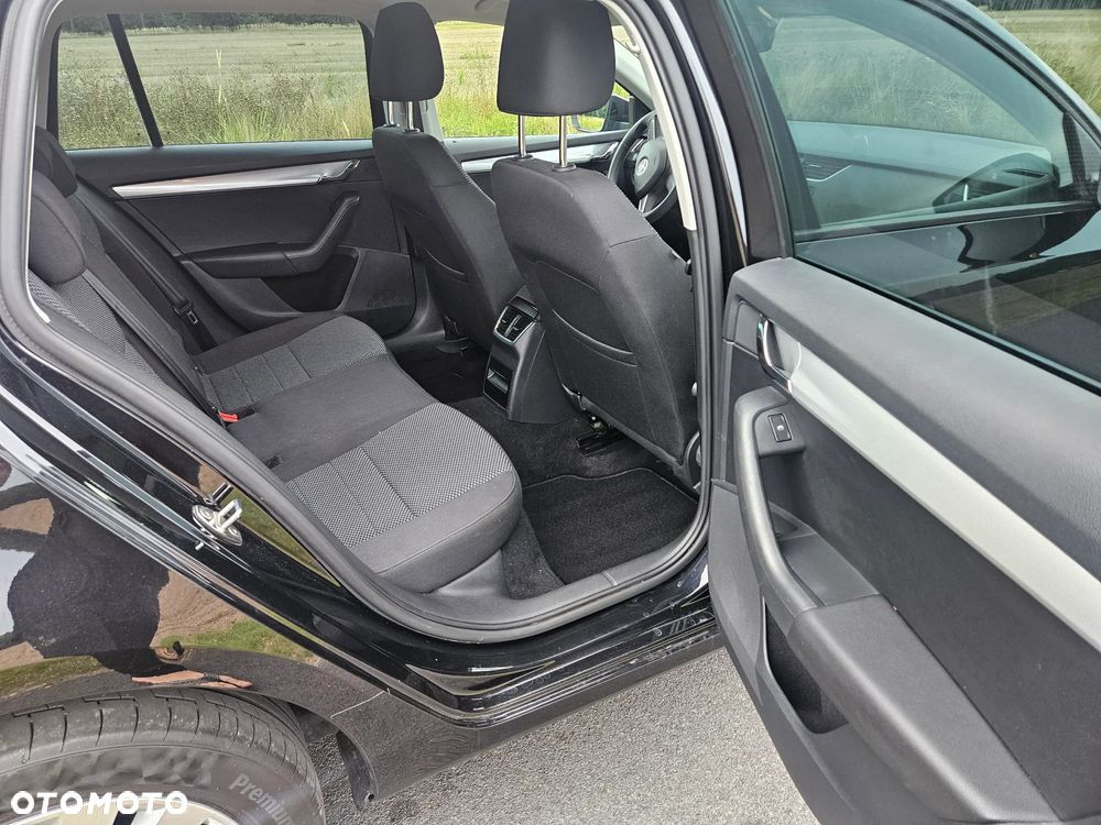 Skoda Octavia 2.0 TDI Elegance - 20