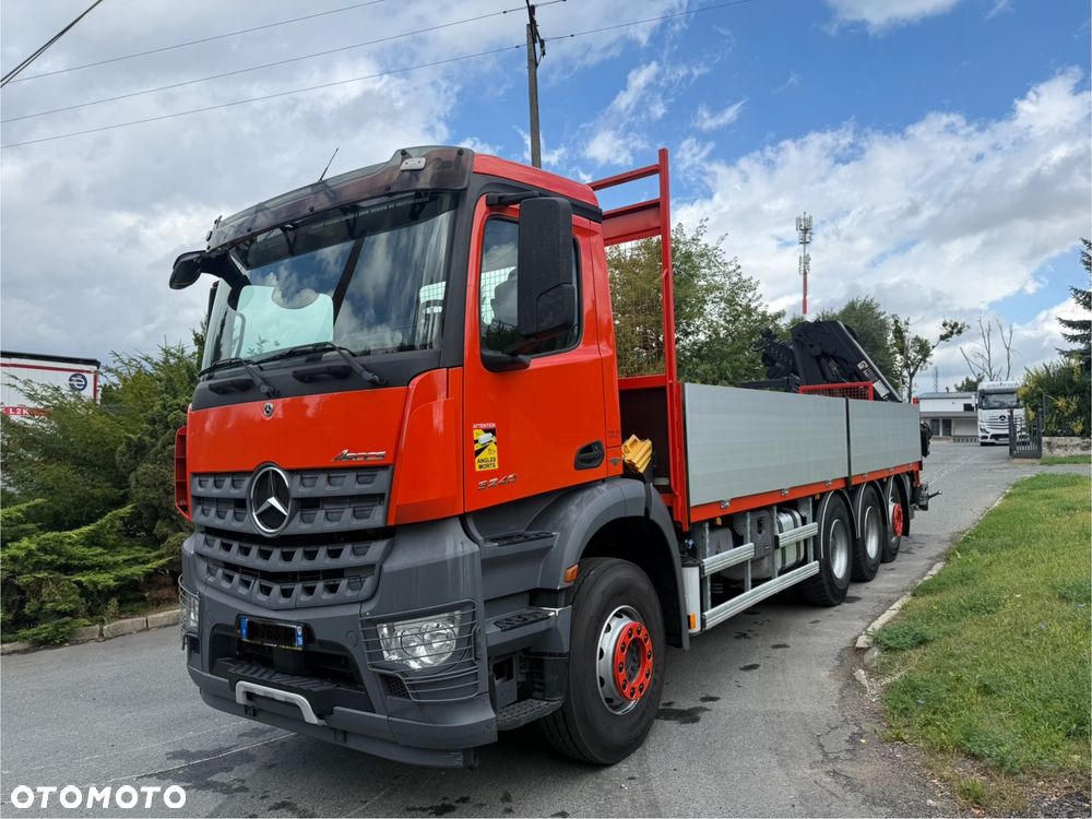 Mercedes-Benz AROCS 3240 *TRIDEM *HIAB X-HIPRO 192 E-5+RADIO* 7.5m PAKA Z BURTAMI* 8x4* KOŁA 90%* KAMERA* ROTATOR+WIDŁY* Z FRANCJI* - 3