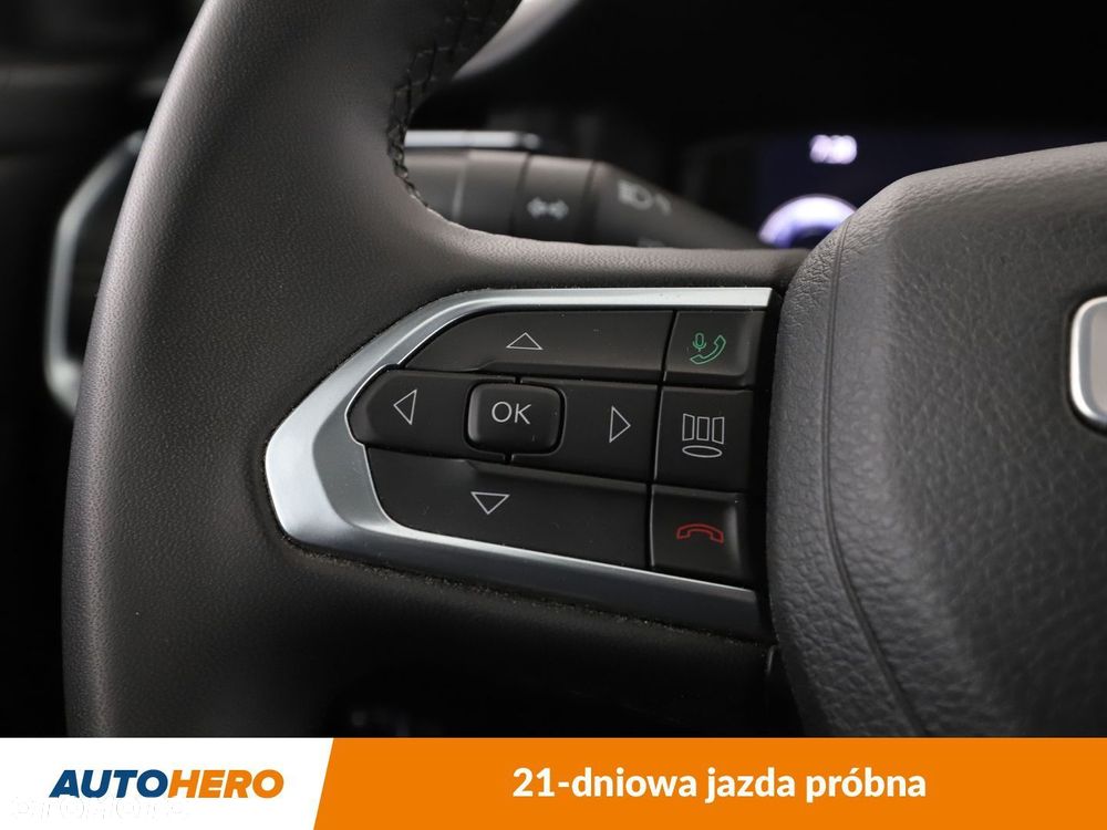 Jeep Compass - 32
