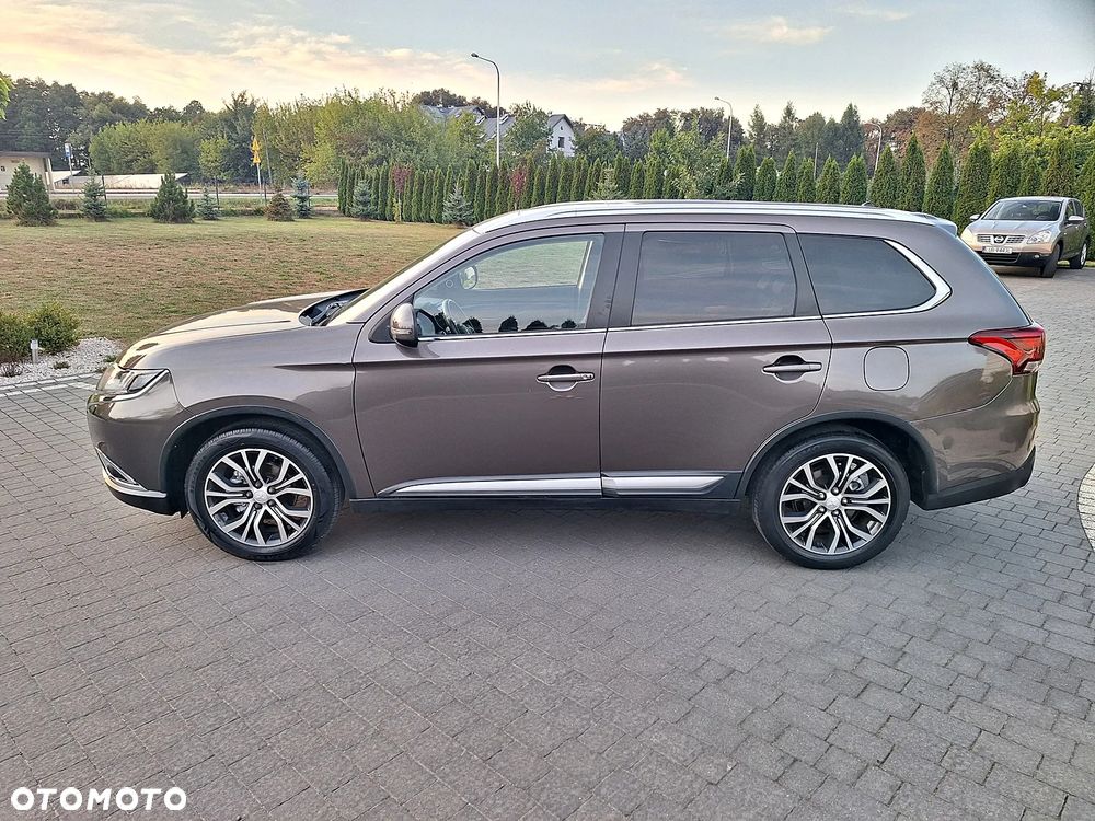 Mitsubishi Outlander 2.0 2WD CVT Spirit+ - 10