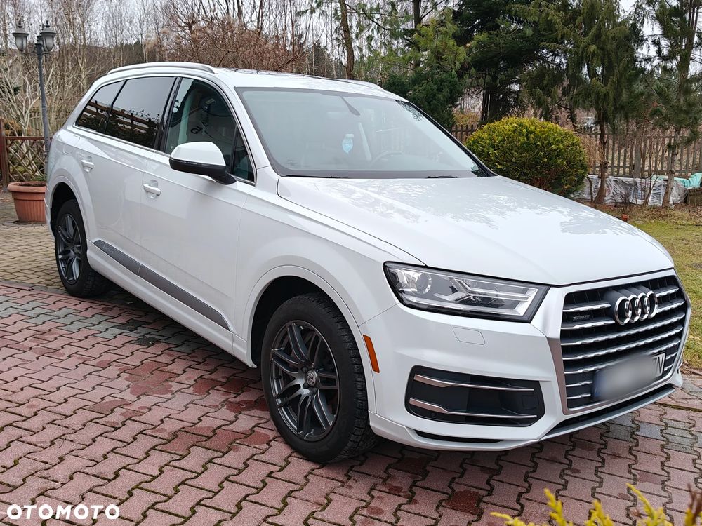 Audi Q7 - 8