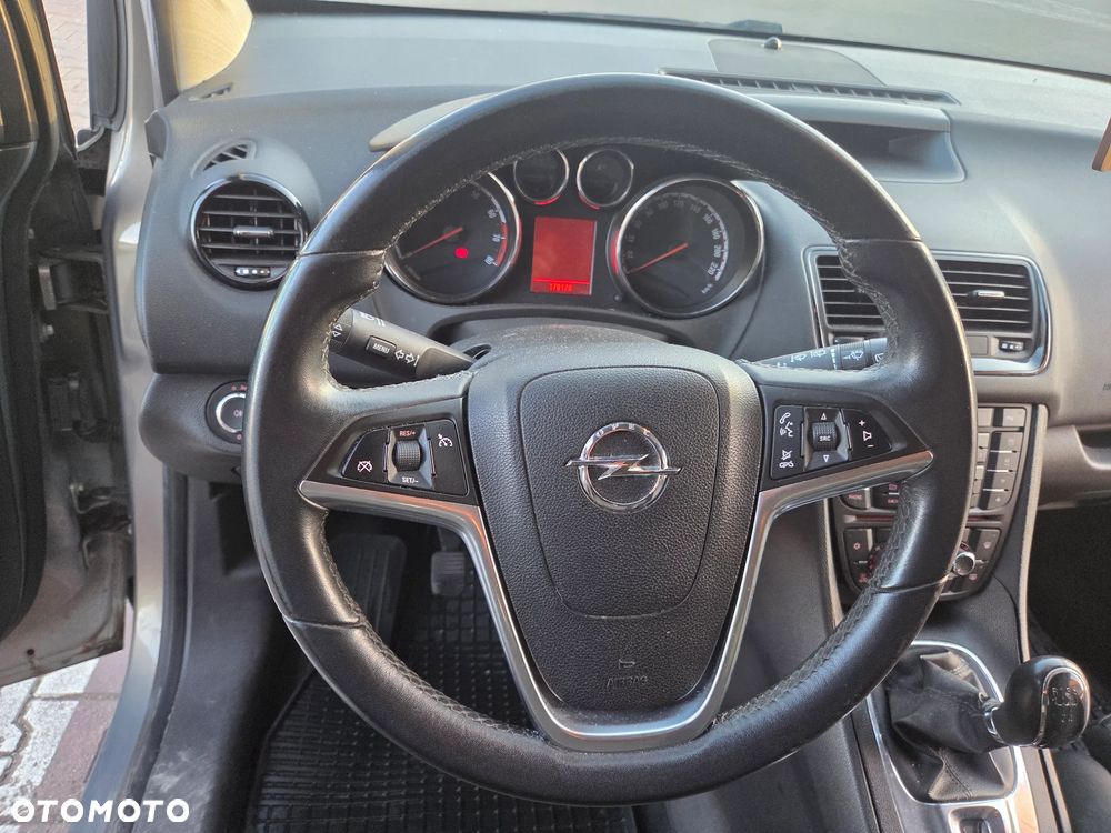Opel Meriva 1.4 T Cosmo - 10