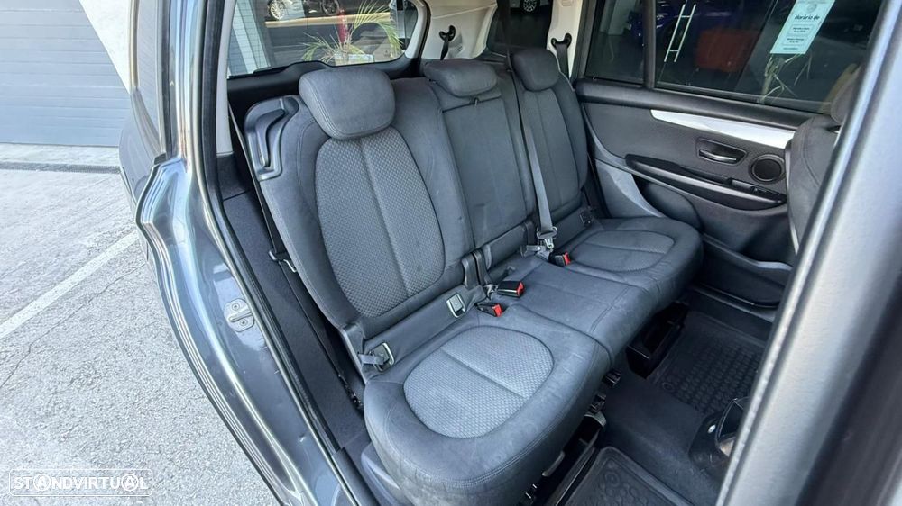 BMW 216 Gran Tourer - 5