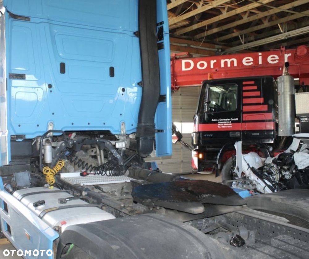 Mercedes-Benz Actros 1851 - 16
