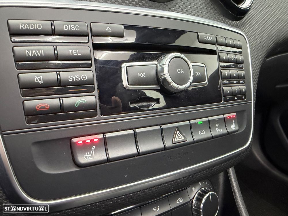 Mercedes-Benz A 180 d Urban - 30