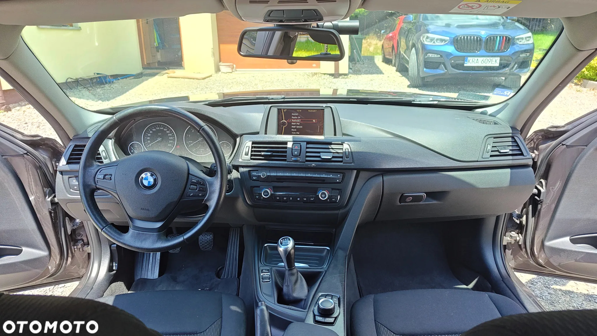 BMW Seria 3 320i xDrive - 14
