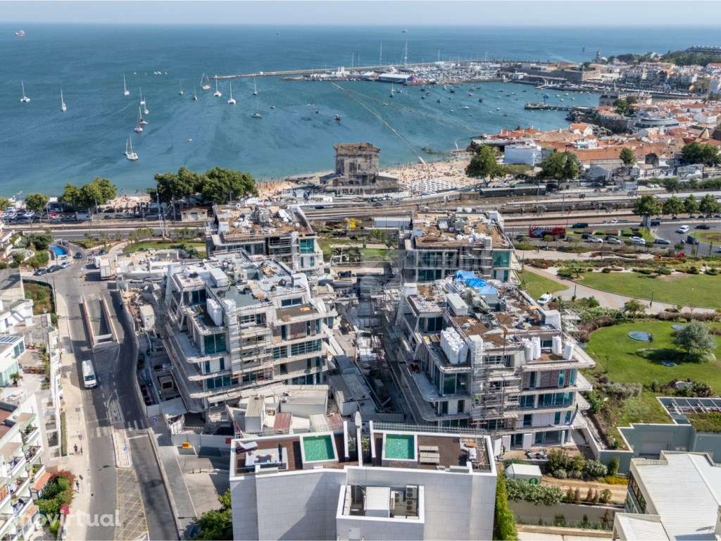Penthouse T3 Duplex com rooftop e piscina em Cascais - Grande imagem: 2/36