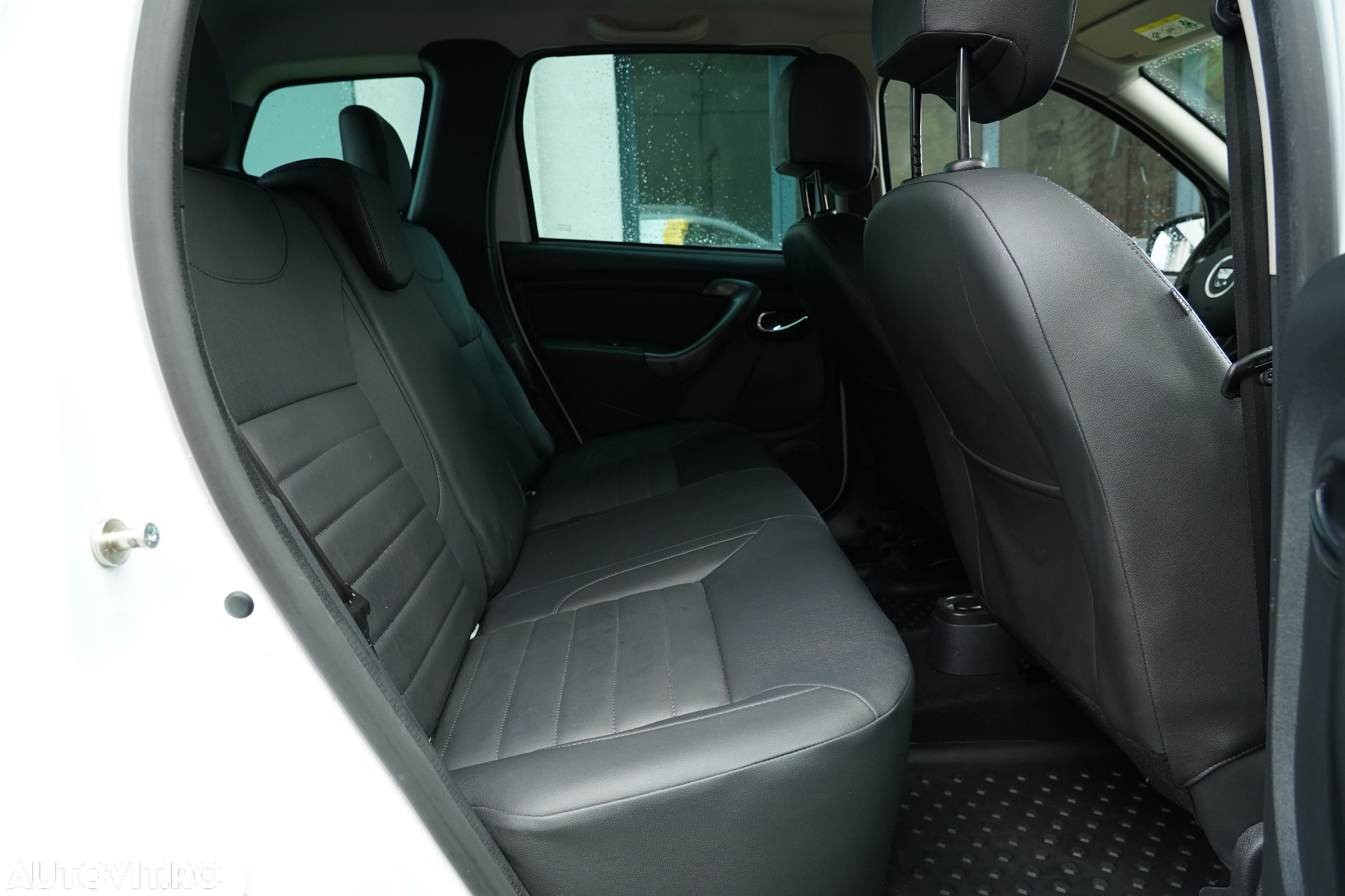 Dacia Duster dCi 110 FAP 4x4 Prestige - 11