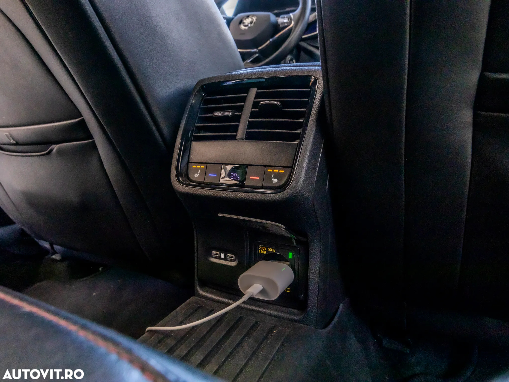 Skoda Octavia 2.0 245 TSI DSG RS - 15