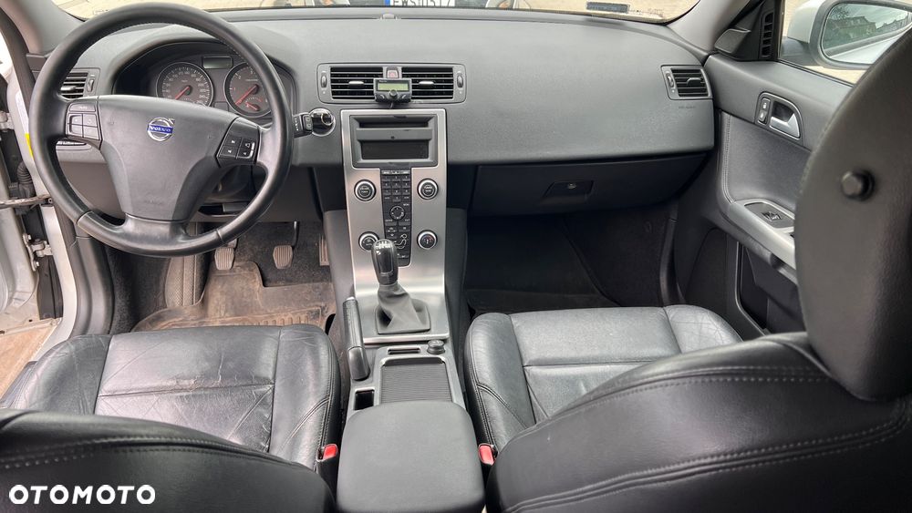 Volvo V50 1.6D DPF Kinetic - 8