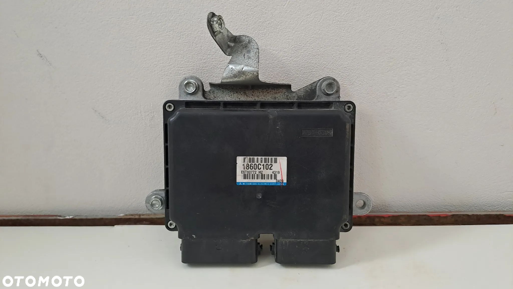 MITSUBISHI OUTLANDER III KOMPUTER STEROWNIK SILNIKA ECU 2.0 PHEV 1860C102 - 1