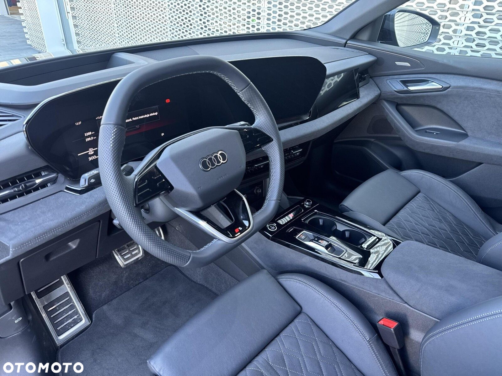 Audi Q6 e-tron - 9
