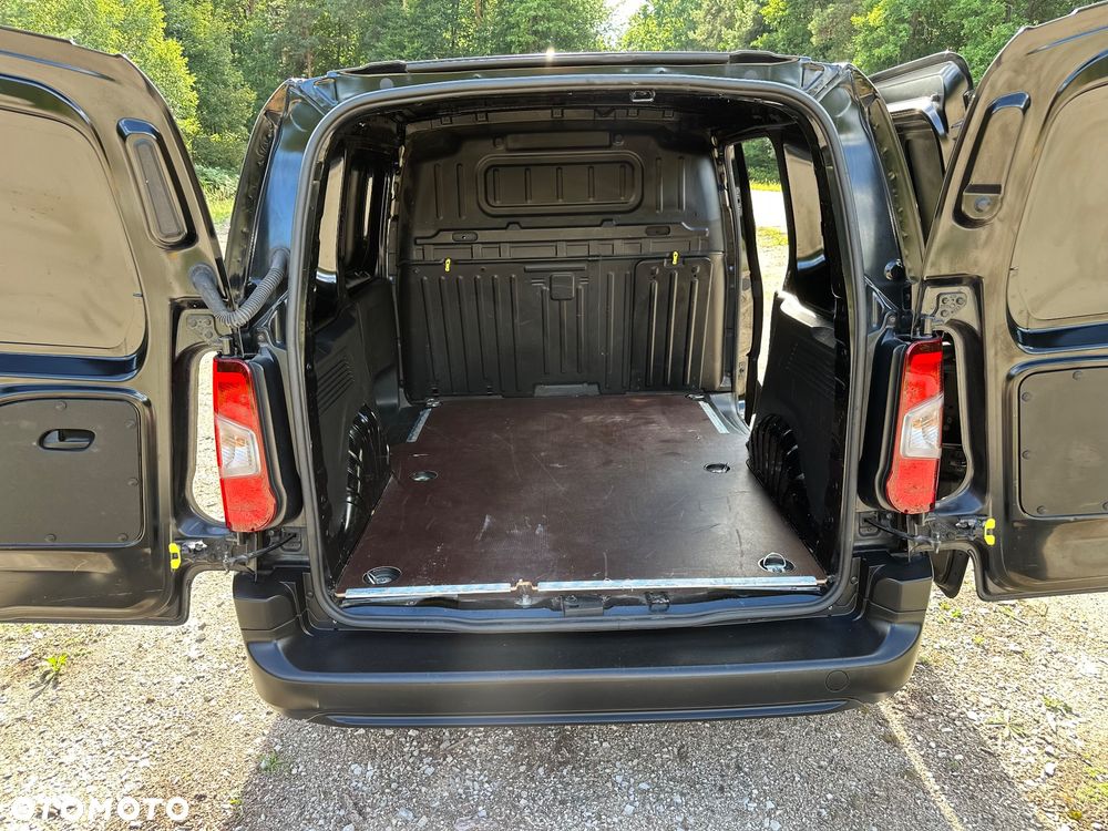 Opel Combo - 8