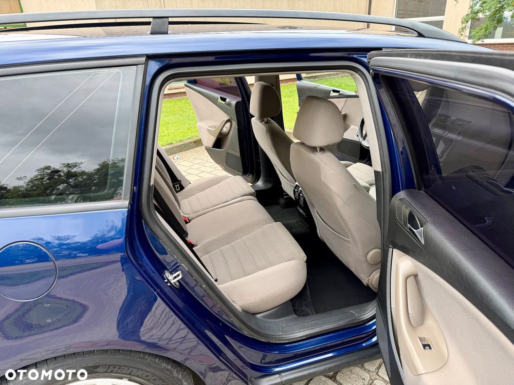 Volkswagen Passat 2.0 TDI Sportline DSG - 12