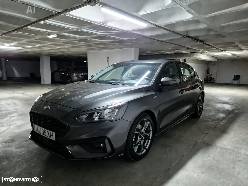 Ford Focus 1.0 EcoBoost Hybrid ST-LINE DESIGN - 2